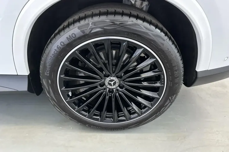 Mercedes-Benz GLC 300 din 2024 cu 25.504 km - oferta MER142101 - foto 4