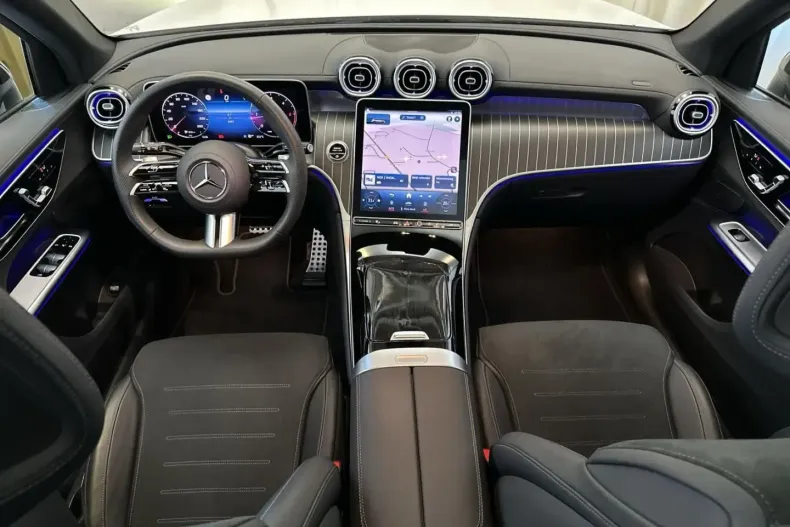 Mercedes-Benz GLC 300 din 2024 cu 25.504 km - oferta MER142101 - foto 11