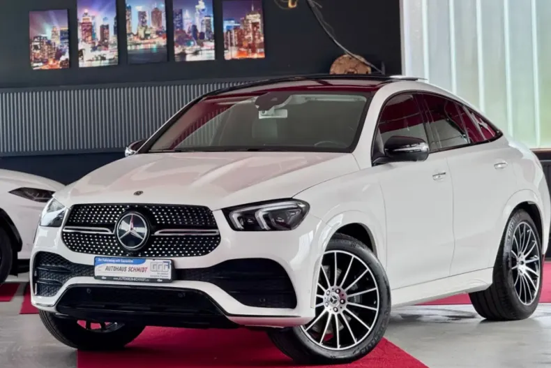 Mercedes-Benz GLE 400 din 2021 cu 54.600 km - oferta MER142104 - foto 1