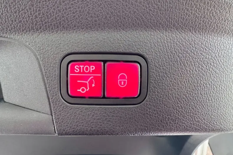 Mercedes-Benz GLE 400 din 2021 cu 54.600 km - oferta MER142104 - foto 30