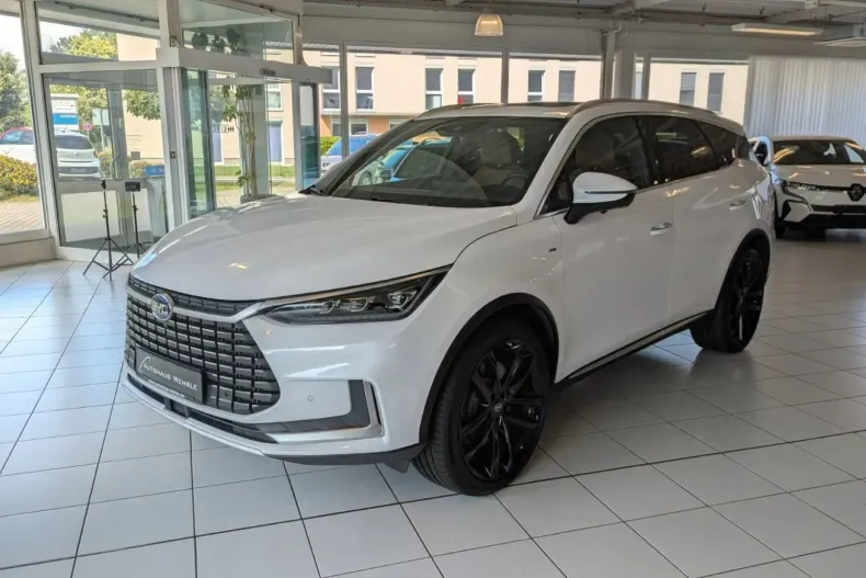 BYD TANG din 2023 cu 15.000 km - oferta BYD142112 - foto 1