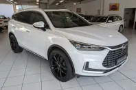 BYD TANG din 2023 cu 15.000 km - oferta BYD142112 - foto 2