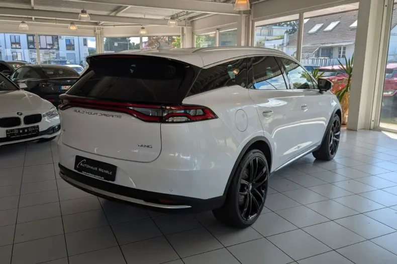 BYD TANG din 2023 cu 15.000 km - oferta BYD142112 - foto 4