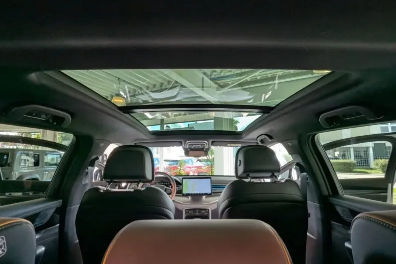 BYD TANG din 2023 cu 15.000 km - oferta BYD142112 - foto 19