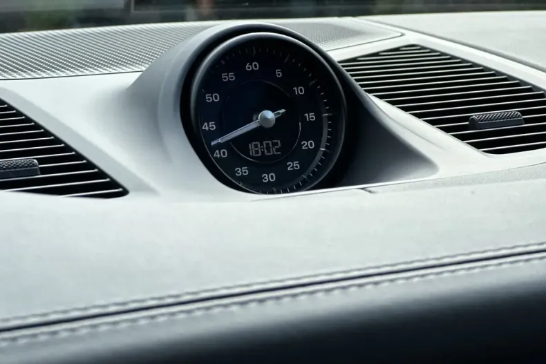 Porsche Cayenne din 2023 cu 23.100 km - oferta POR142117 - foto 29