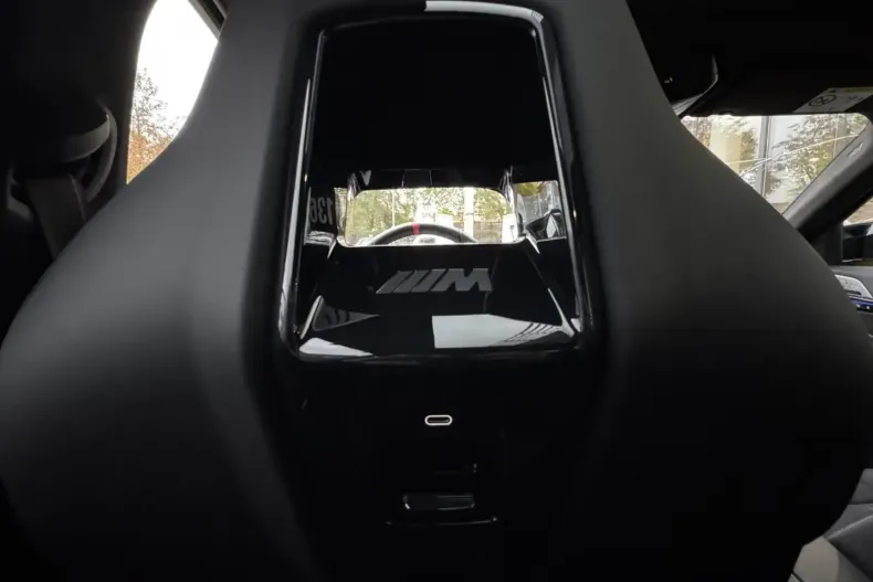 BMW M5 din 2024 cu 3.000 km - oferta BMW142121 - foto 34