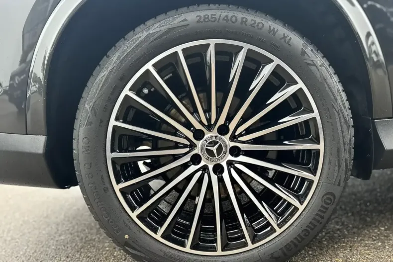 Mercedes-Benz GLC 200 din 2024 cu 16.410 km - oferta MER142122 - foto 3