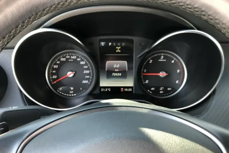 Mercedes-Benz X 350 din 2020 cu 70.900 km - oferta MER142124 - foto 10