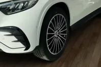 Mercedes-Benz GLC 200 din 2025 cu 14.900 km - oferta MER142128 - foto 2