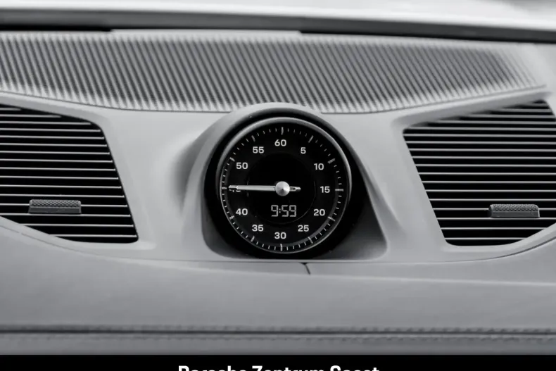 Porsche Cayenne din 2023 cu 12.900 km - oferta POR142131 - foto 8