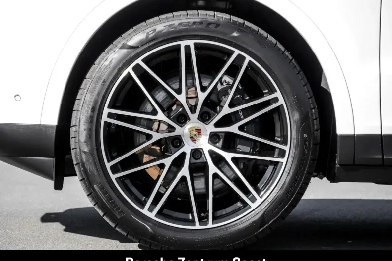 Porsche Cayenne din 2023 cu 12.900 km - oferta POR142131 - foto 23
