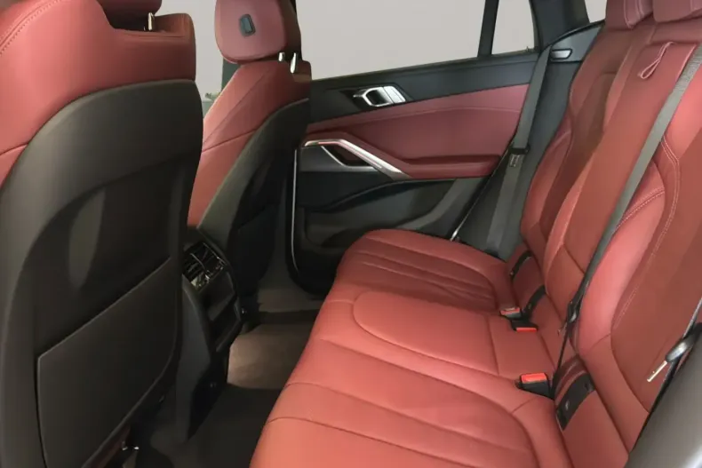 BMW X6 din 2022 cu 67.747 km - oferta BMW142136 - foto 6