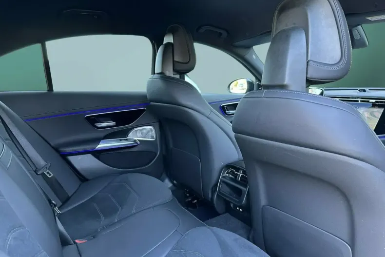 Mercedes-Benz E 220 din 2024 cu 20.641 km - oferta MER142141 - foto 13