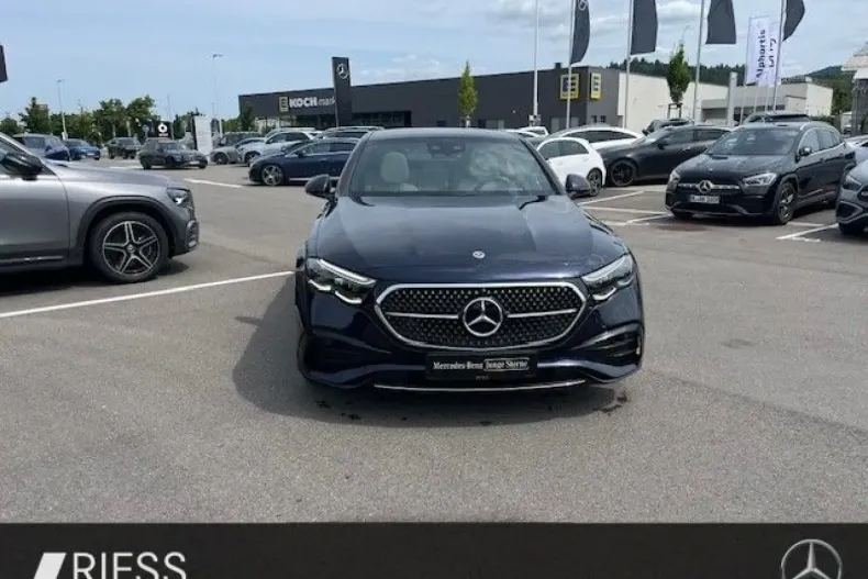 Mercedes-Benz E 220 din 2023 cu 15.466 km - oferta MER142143 - foto 2