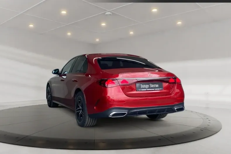 Mercedes-Benz E 220 din 2024 cu 19.450 km - oferta MER142145 - foto 3