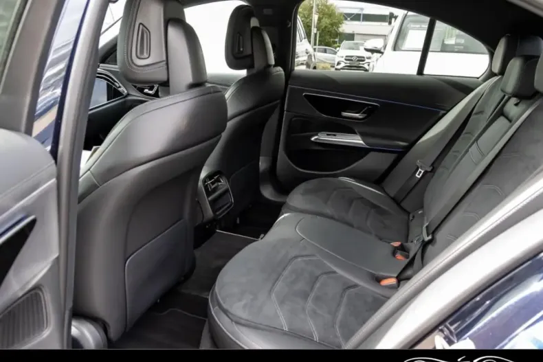 Mercedes-Benz E 200 din 2024 cu 12.250 km - oferta MER142147 - foto 7