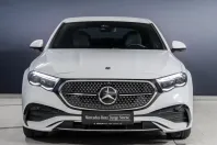 Mercedes-Benz E 200 din 2024 cu 9.233 km - oferta MER142155 - foto 1