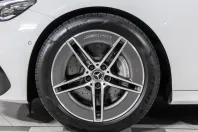 Mercedes-Benz E 200 din 2024 cu 9.233 km - oferta MER142155 - foto 7