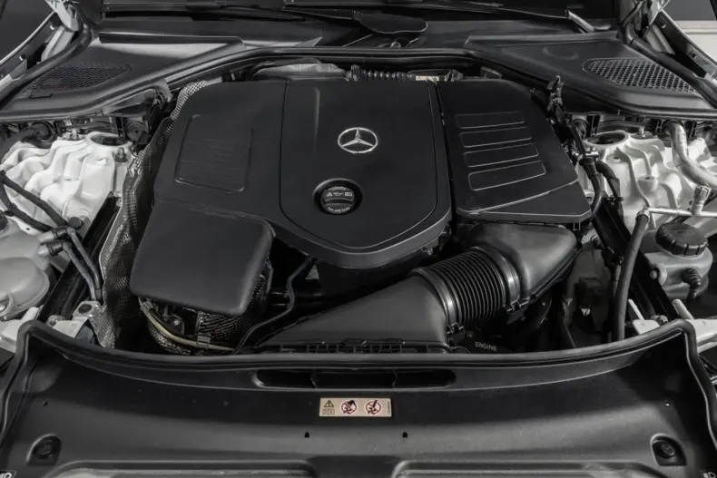 Mercedes-Benz E 200 din 2024 cu 9.233 km - oferta MER142155 - foto 8