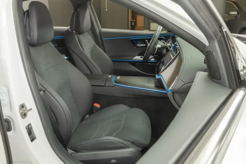 Mercedes-Benz E 200 din 2024 cu 9.233 km - oferta MER142155 - foto 16