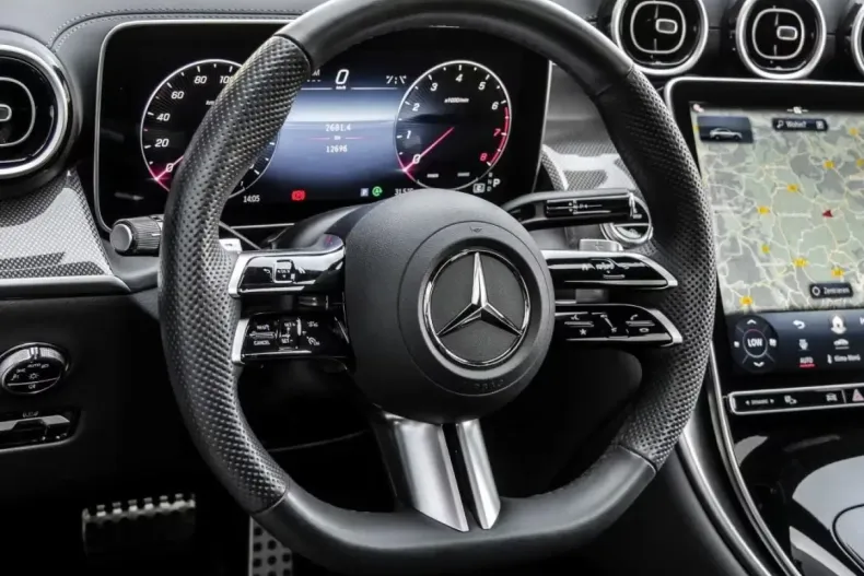 Mercedes-Benz GLC 200 din 2025 cu 12.689 km - oferta MER142157 - foto 11