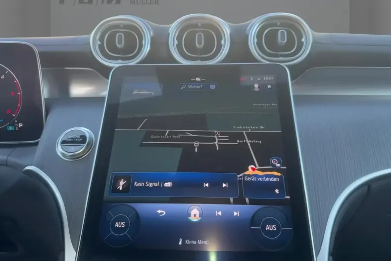 Mercedes-Benz GLC 220 din 2024 cu 15.650 km - oferta MER142163 - foto 11