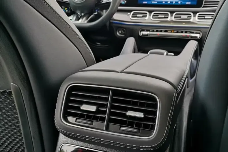 Mercedes-Benz GLE 63 AMG din 2024 cu 18.500 km - oferta MER142167 - foto 25