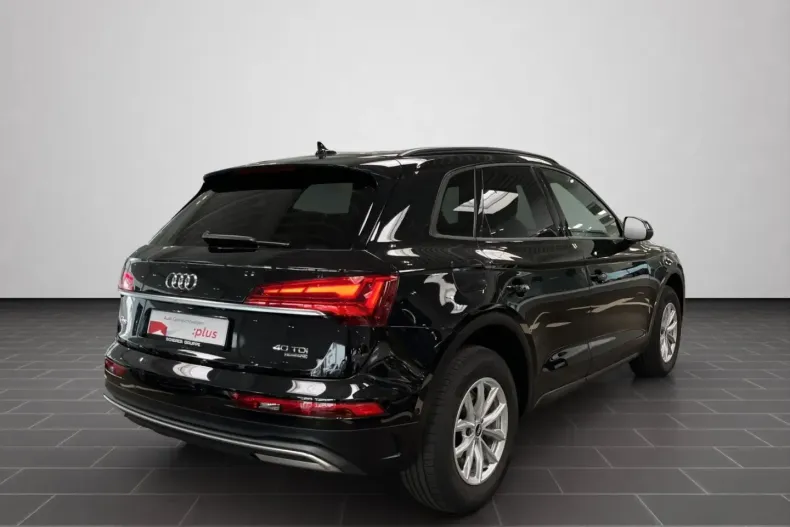 Audi Q5 din 2022 cu 42.635 km - oferta AUD142171 - foto 3