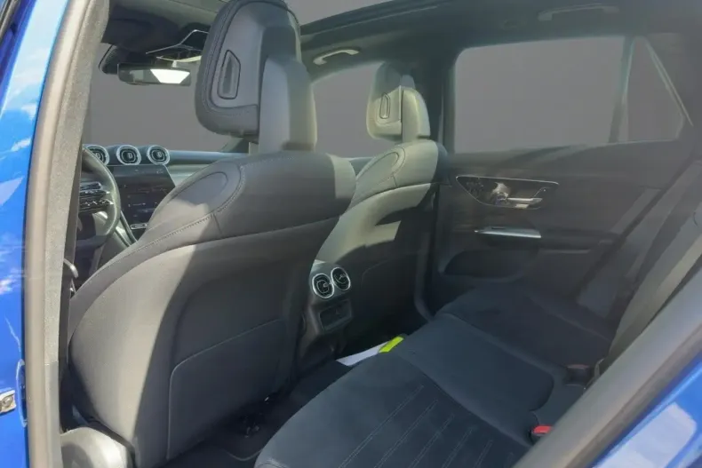 Mercedes-Benz GLC 220 din 2024 cu 15.650 km - oferta MER142173 - foto 7