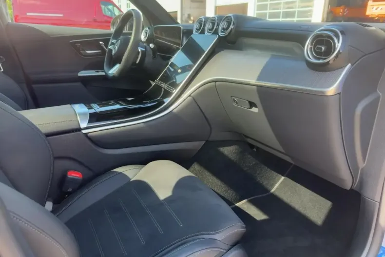 Mercedes-Benz GLC 220 din 2024 cu 15.650 km - oferta MER142173 - foto 16