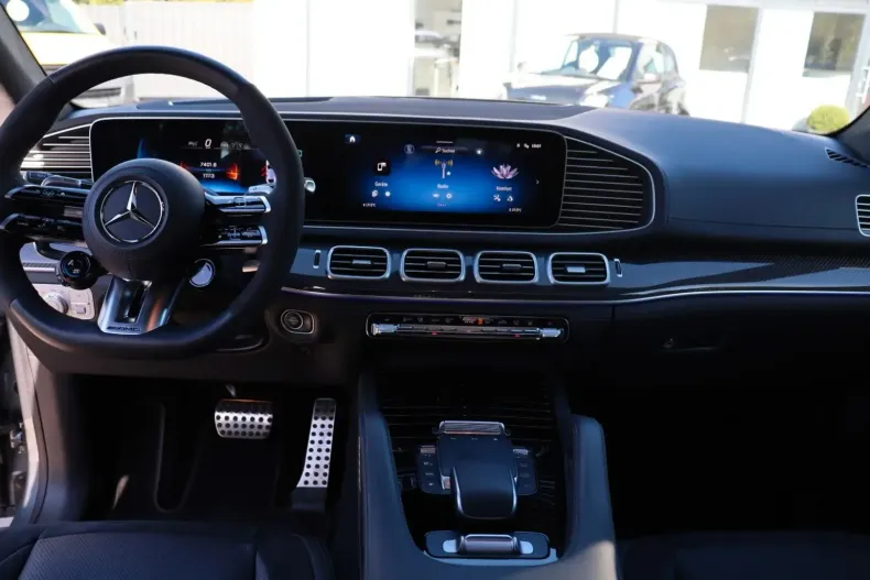 Mercedes-Benz GLE 63 AMG din 2024 cu 11.113 km - oferta MER142186 - foto 12