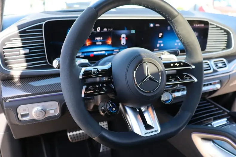 Mercedes-Benz GLE 63 AMG din 2024 cu 11.113 km - oferta MER142186 - foto 13