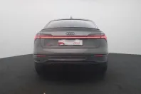 Audi Q8 din 2023 cu 29.683 km - oferta AUD142190 - foto 4