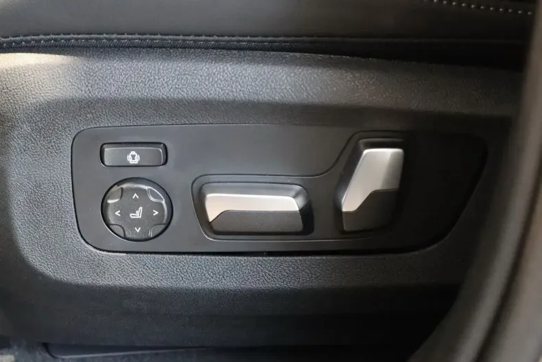 BMW X6 din 2025 cu 3.602 km - oferta BMW142193 - foto 7