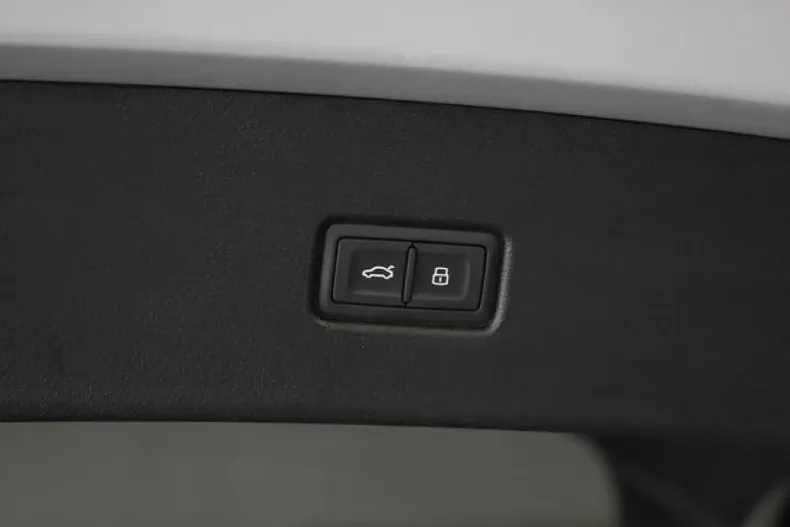 Audi Q5 din 2022 cu 38.180 km - oferta AUD142194 - foto 10