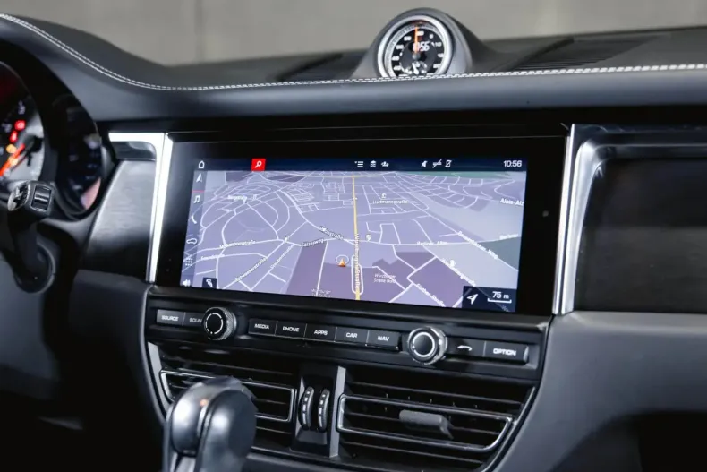 Porsche Macan din 2021 cu 65.500 km - oferta POR142197 - foto 20