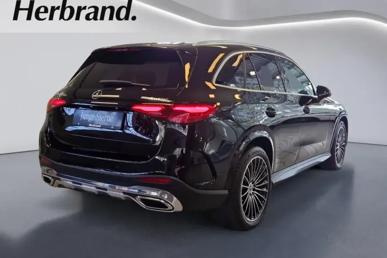 Mercedes-Benz GLC 220 din 2023 cu 53.167 km - oferta MER142201 - foto 3