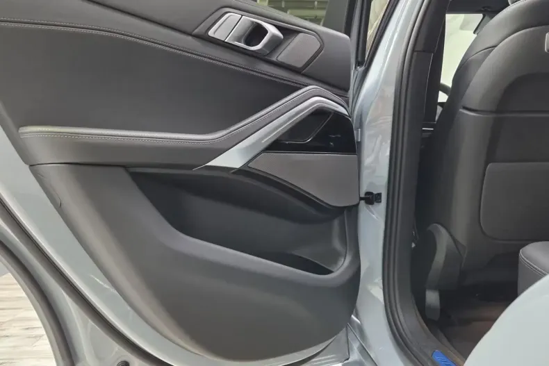 BMW X6 din 2025 cu 5.519 km - oferta BMW142202 - foto 12