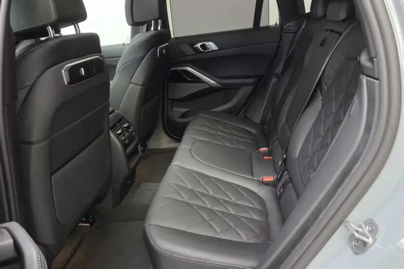 BMW X6 din 2025 cu 5.519 km - oferta BMW142202 - foto 16