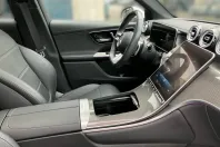 Mercedes-Benz GLC 200 din 2023 cu 17.612 km - oferta MER142211 - foto 8