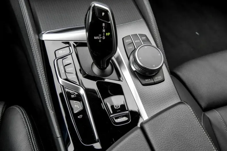 BMW 545 din 2021 cu 74.589 km - oferta BMW142212 - foto 5