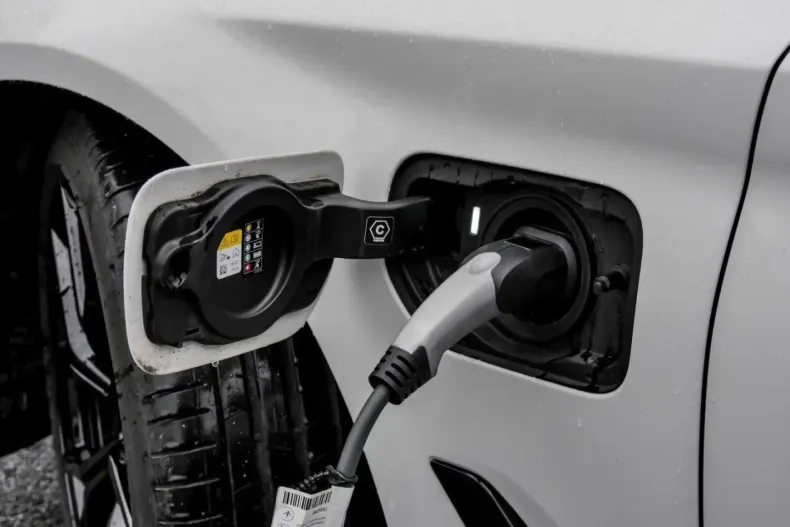 BMW 545 din 2021 cu 74.589 km - oferta BMW142212 - foto 15