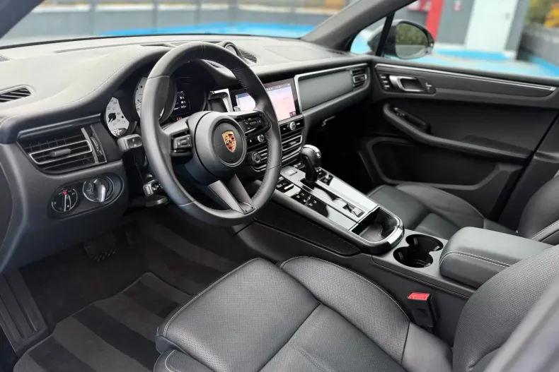 Porsche Macan din 2023 cu 19.000 km - oferta POR142225 - foto 13