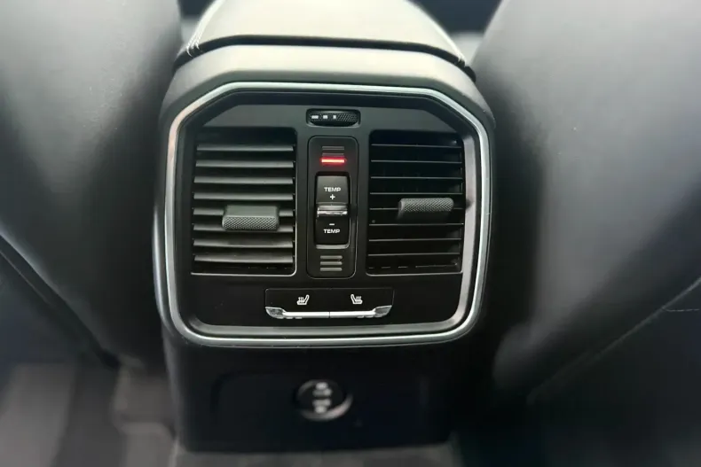 Porsche Macan din 2023 cu 19.000 km - oferta POR142225 - foto 17