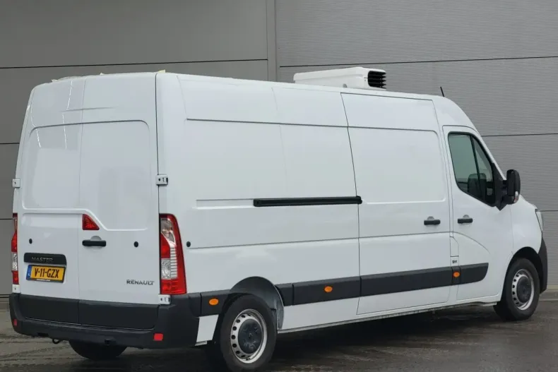 Renault Master din 2024 cu 15.073 km - oferta REN142226 - foto 3