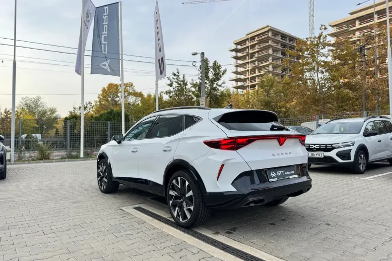 Cupra Formentor din 2025 cu 3.085 km - oferta CUP142254 - foto 4