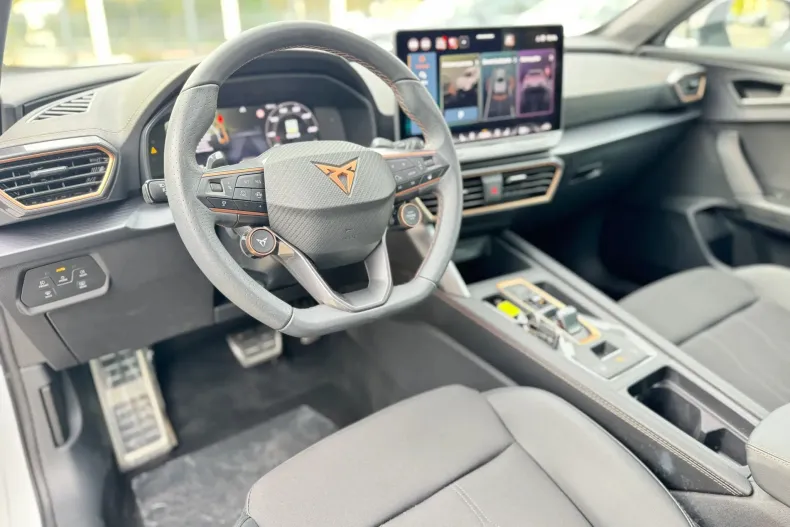 Cupra Formentor din 2025 cu 3.085 km - oferta CUP142254 - foto 5