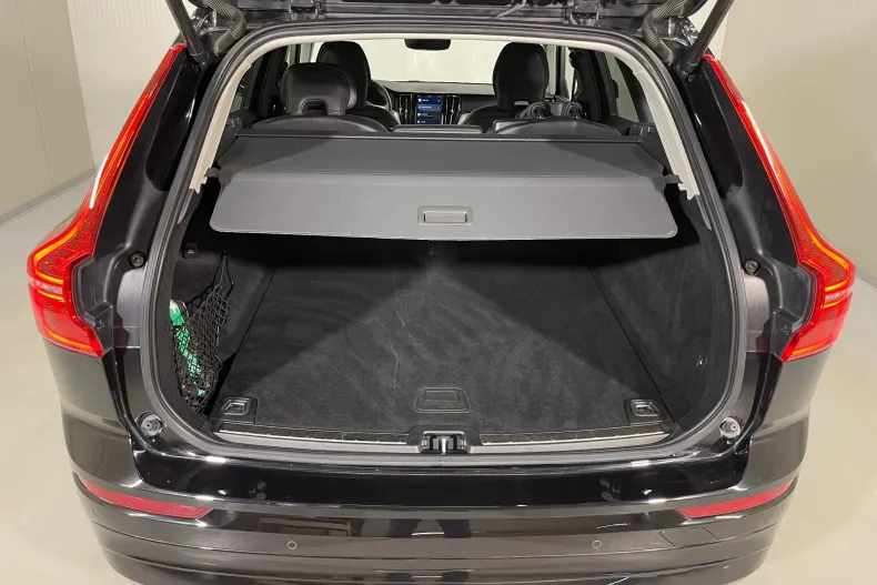 Volvo XC60 din 2021 cu 136.886 km - oferta VOL142266 - foto 12