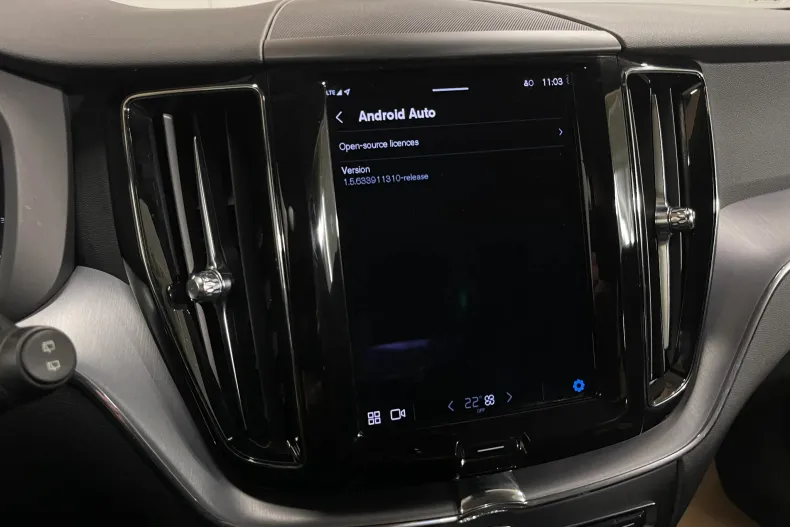 Volvo XC60 din 2021 cu 136.886 km - oferta VOL142266 - foto 16