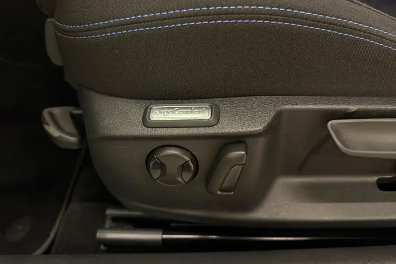 Volkswagen Passat din 2021 cu 129.813 km - oferta VOL142267 - foto 23